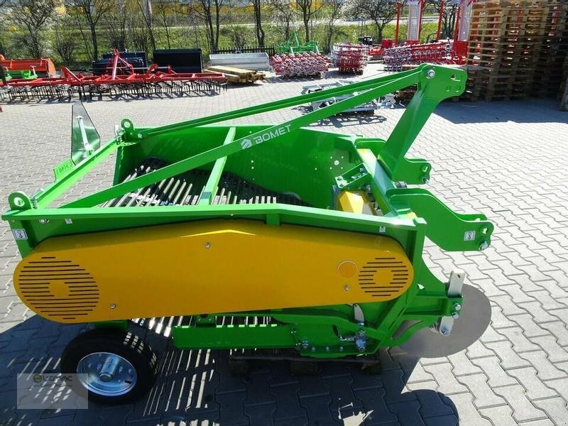 Vemac Kartoffelroder Bomet UPUS Z656 2reihig Siebkettenroder Roder NEU - Potato harvester: picture 4 Vemac Kartoffelroder Bomet UPUS Z656 2reihig Siebkettenroder Roder NEU - Potato harvester: picture 4