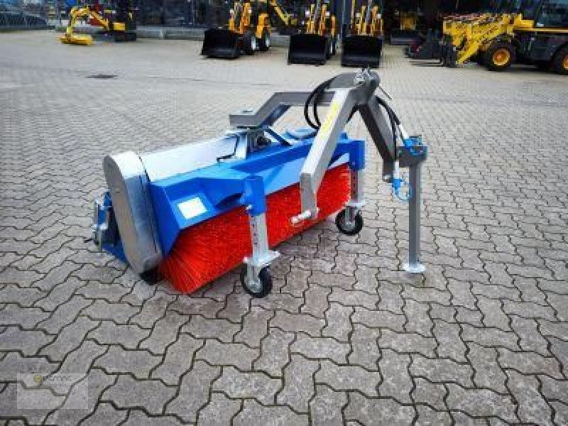 Vemac Kehrmaschine FM200 200cm Kehrbesen Bürste Traktor Zapfwelle NEU - Broom: picture 2 Vemac Kehrmaschine FM200 200cm Kehrbesen Bürste Traktor Zapfwelle NEU - Broom: picture 2