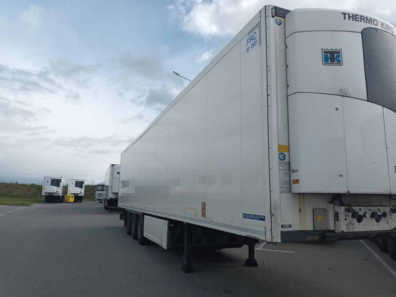 2018 Krone SDR Cool Liner FP 60 ThermoKing SLXi 300 - Refrigerator semi-trailer: picture 2 2018 Krone SDR Cool Liner FP 60 ThermoKing SLXi 300 - Refrigerator semi-trailer: picture 2