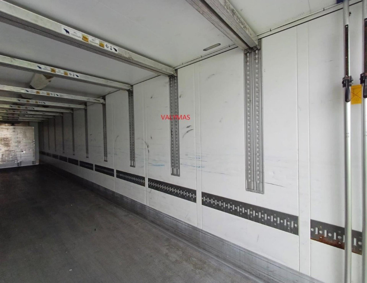 2018 Schmitz Cargobull SKO Double Deck FP 45 ThermoKing SLXi 300 Lifting Axle - Refrigerator semi-trailer: picture 5 2018 Schmitz Cargobull SKO Double Deck FP 45 ThermoKing SLXi 300 Lifting Axle - Refrigerator semi-trailer: picture 5