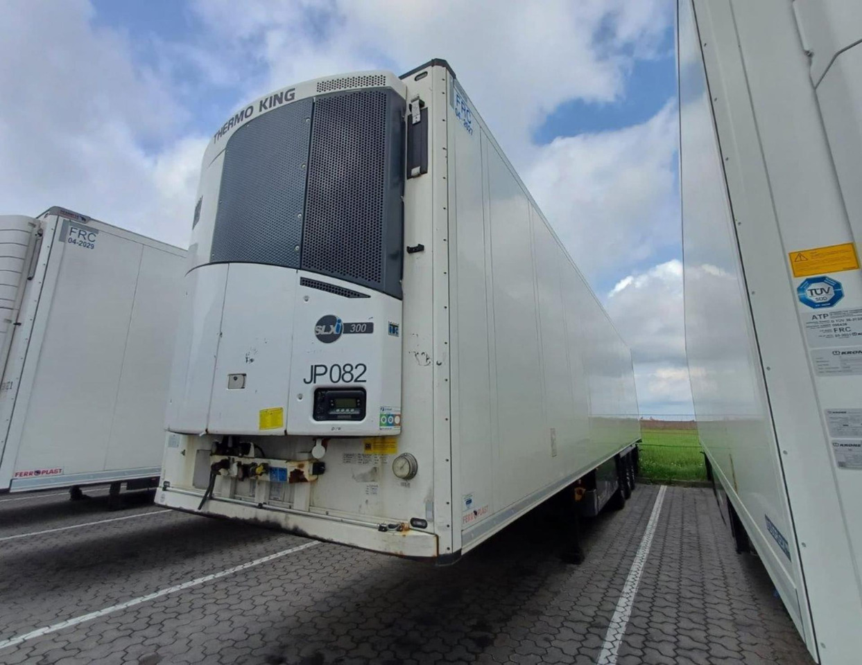 2018 Schmitz Cargobull SKO Double Deck FP 45 ThermoKing SLXi 300 Lifting Axle - Refrigerator semi-trailer: picture 1 2018 Schmitz Cargobull SKO Double Deck FP 45 ThermoKing SLXi 300 Lifting Axle - Refrigerator semi-trailer: picture 1