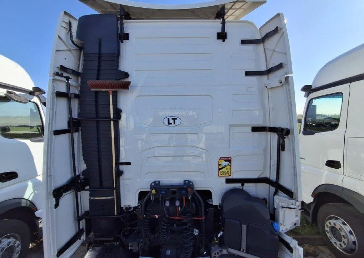 2022 Volvo FH 500 Globetrotter XL Varios - Other machinery: picture 5 2022 Volvo FH 500 Globetrotter XL Varios - Other machinery: picture 5