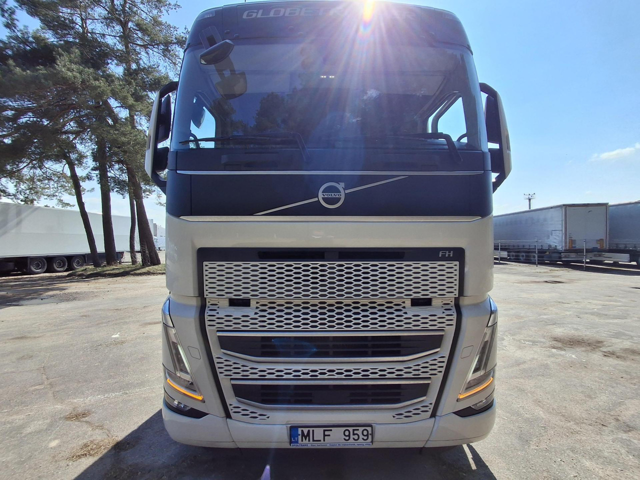 2022/2023 Volvo FH 500 Globetrotter XL - Tractor unit: picture 2 2022/2023 Volvo FH 500 Globetrotter XL - Tractor unit: picture 2