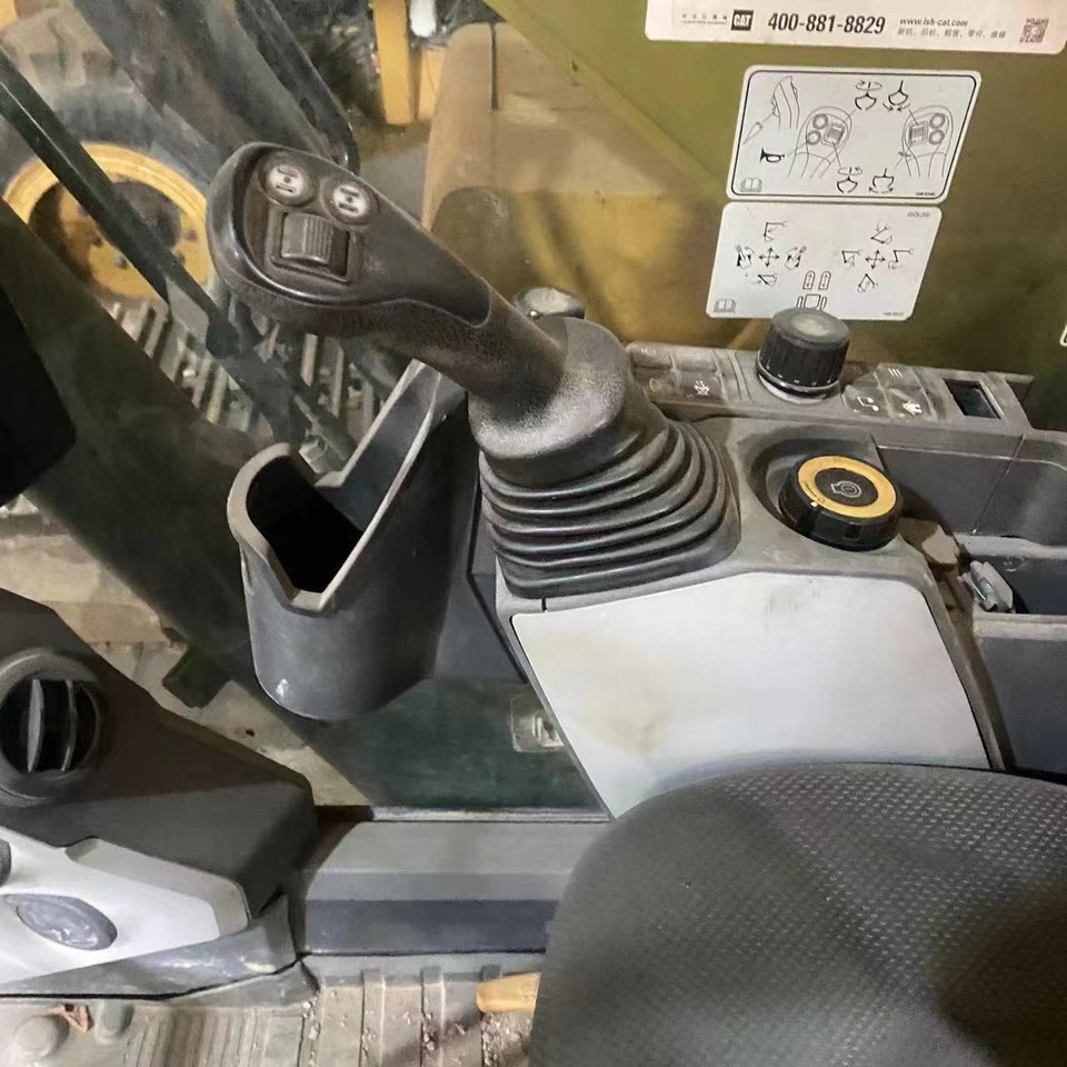 Construction machinery CATERPILLAR 320GC: picture 8 Construction machinery CATERPILLAR 320GC: picture 8