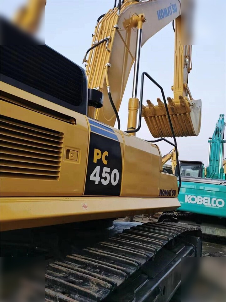 KOMATSU PC450-8 - Crawler excavator: picture 2 KOMATSU PC450-8 - Crawler excavator: picture 2