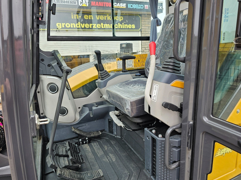 New Mini excavator XCMG XE60GA: picture 11