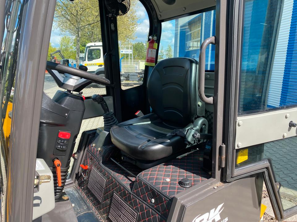 Compact loader Radlader / Hoflader BK906 mit Kabine *INKL.19% MWST*PERKINS*BERGER KRAUS*GABELPAKET*CE*EURO*: picture 10