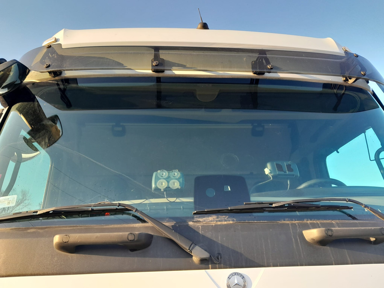 Mercedes-Benz Actros 1845, EURO 6, LOWDECK, 21 000 to Egypt - Tractor unit: picture 4 Mercedes-Benz Actros 1845, EURO 6, LOWDECK, 21 000 to Egypt - Tractor unit: picture 4