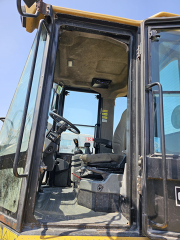 Wheel loader CATERPILLAR IT14G: picture 7