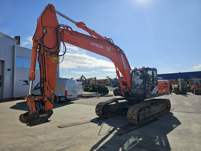 Crawler excavator HITACHI ZX290LCN-5B: picture 6