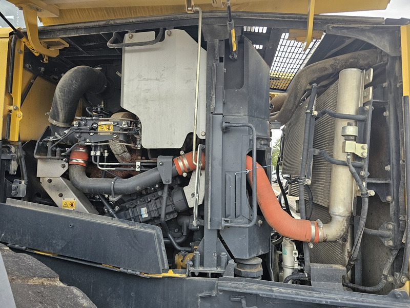 Wheel loader KOMATSU WA470-7: picture 19