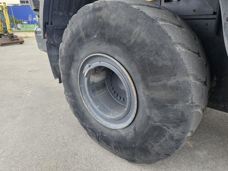 Wheel loader KOMATSU WA470-7: picture 22