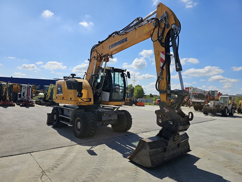 LIEBHERR A918 Compact - Wheel excavator: picture 5 LIEBHERR A918 Compact - Wheel excavator: picture 5