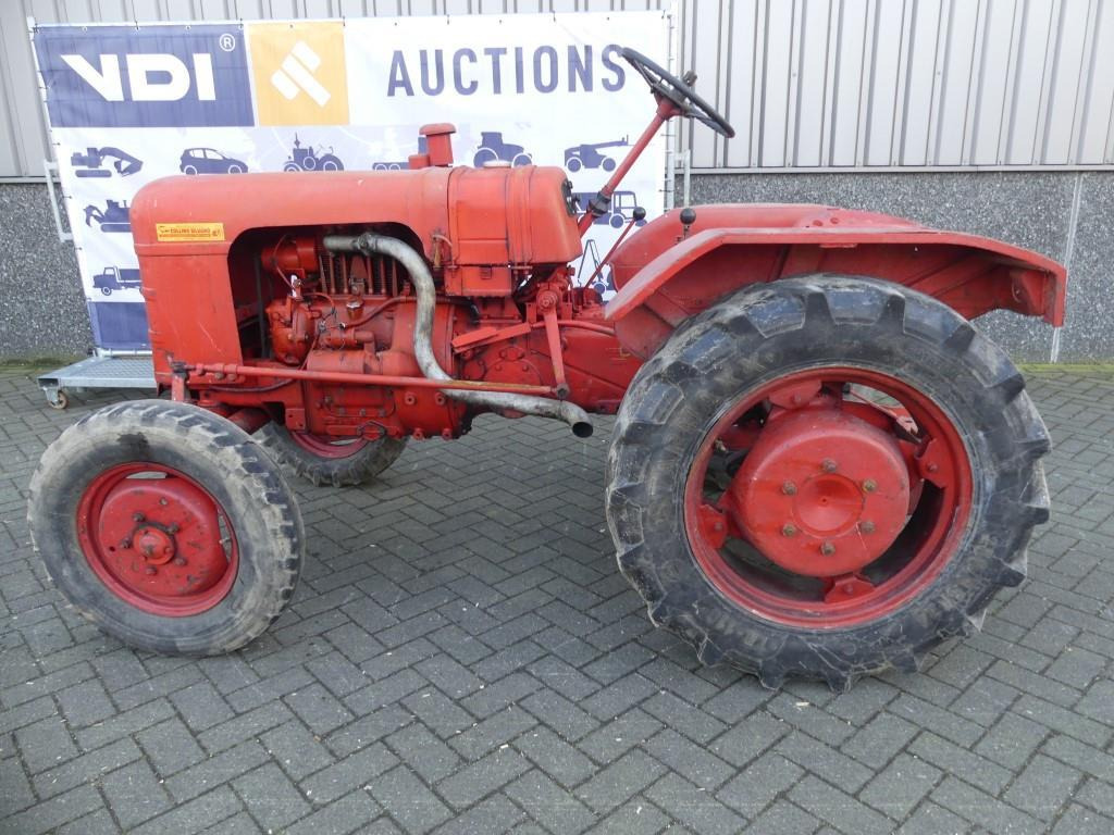 Fahr D130 - Farm tractor: picture 3 Fahr D130 - Farm tractor: picture 3