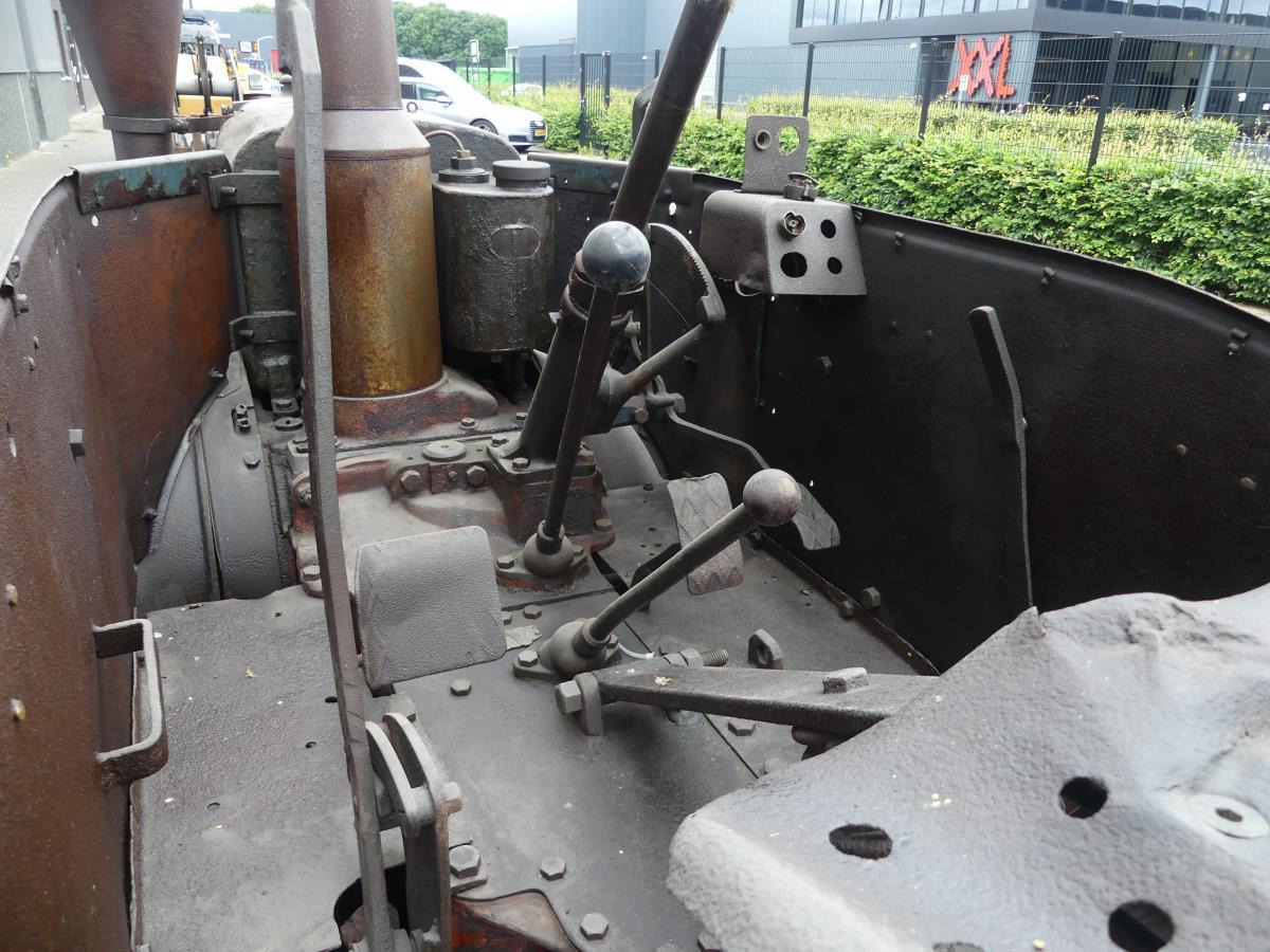 Farm tractor Lanz-Bulldog 20: picture 11