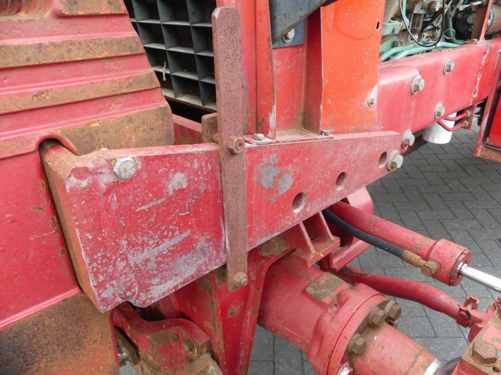 Farm tractor Volvo BM 2654: picture 38