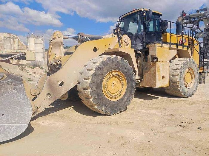 CAT 988K - Wheel loader: picture 2 CAT 988K - Wheel loader: picture 2