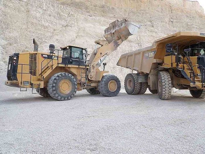 Wheel loader CAT 988K: picture 43