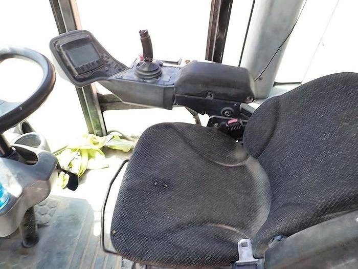 Vibratory plate CAT CS64B: picture 19