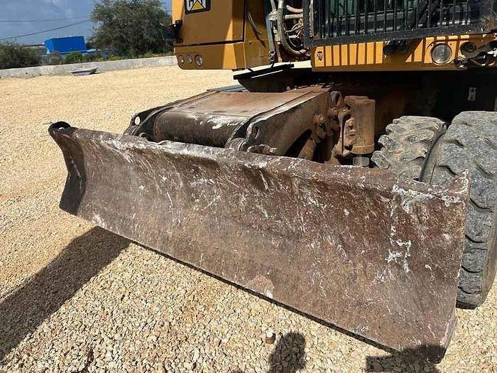 Excavator CAT M320F: picture 6