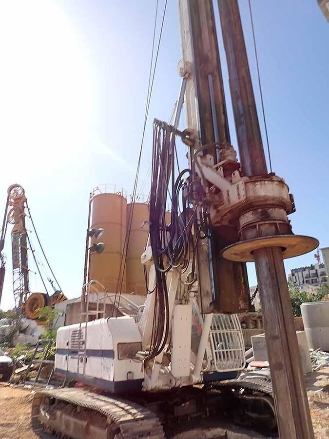 Soilmec SR30 - Drilling rig: picture 3 Soilmec SR30 - Drilling rig: picture 3