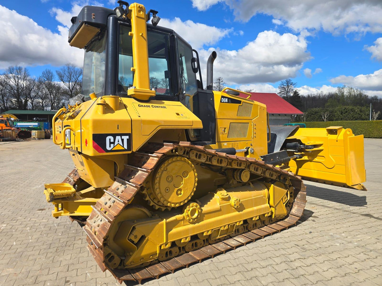 CATERPILLAR D 6 N XL - Bulldozer: picture 4 CATERPILLAR D 6 N XL - Bulldozer: picture 4