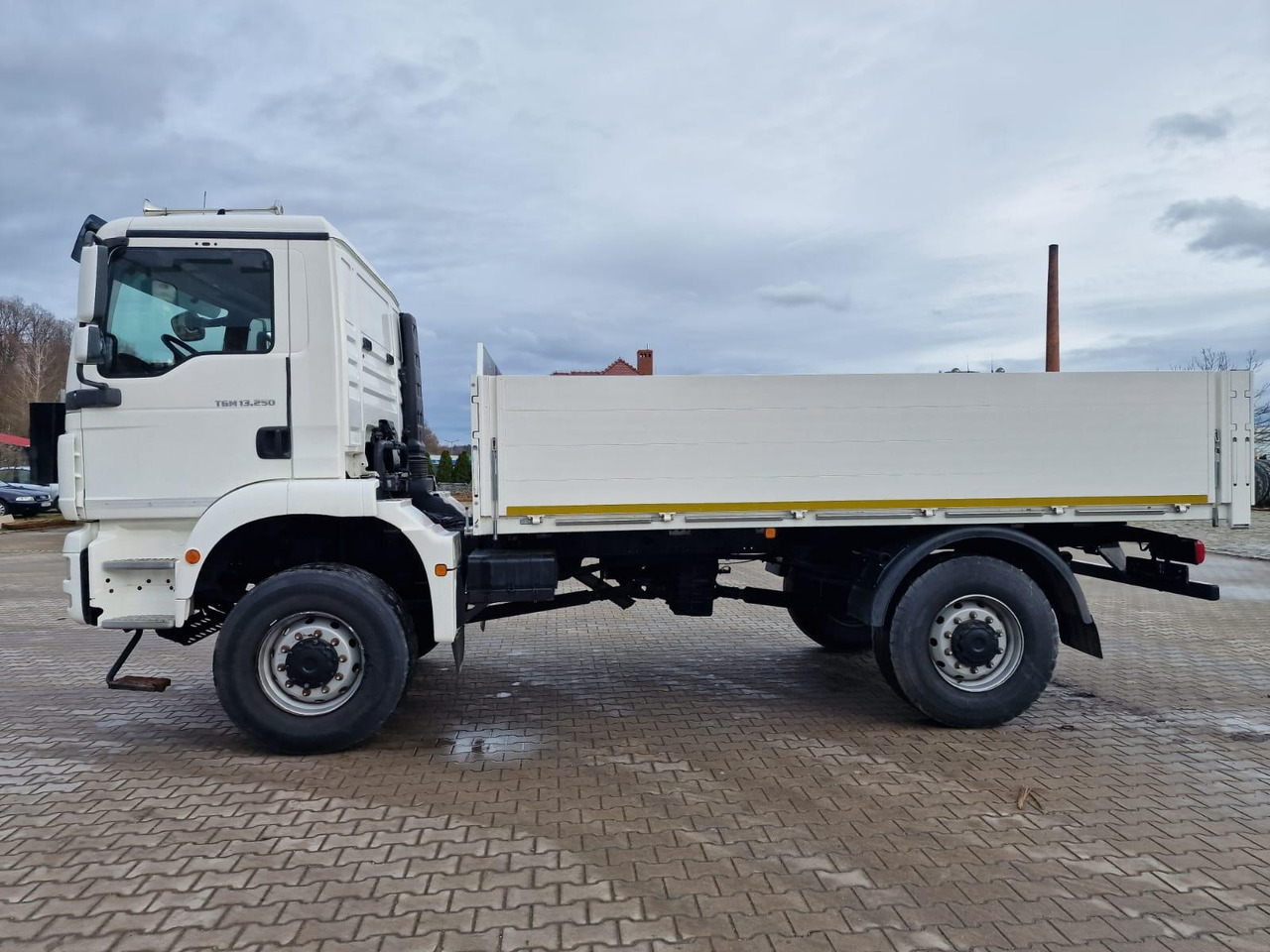 MAN 13.250 - Truck: picture 5 MAN 13.250 - Truck: picture 5