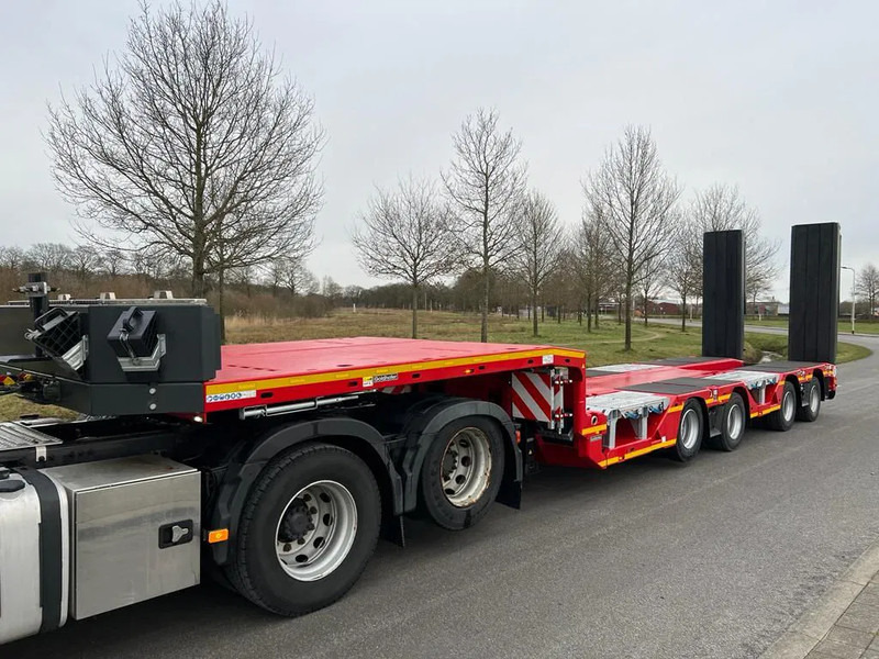 Goldhofer STN-L 4 (245) A RM2 Stepstar - Low loader semi-trailer: picture 2 Goldhofer STN-L 4 (245) A RM2 Stepstar - Low loader semi-trailer: picture 2