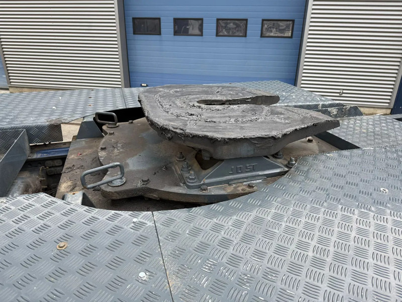 Scania R580 V8 8x4/4 HNA - Tractor unit: picture 5 Scania R580 V8 8x4/4 HNA - Tractor unit: picture 5