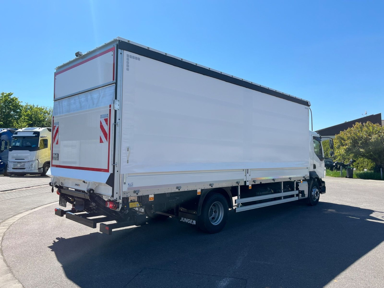 Volvo FL 16.280 Junge Schiebeplane - Curtainsider truck: picture 5 Volvo FL 16.280 Junge Schiebeplane - Curtainsider truck: picture 5