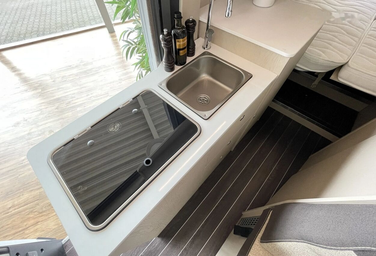 XGO Dynamic X-VAN 104 Fiat Ducato, 4 seats (2024 model) - Camper van: picture 5 XGO Dynamic X-VAN 104 Fiat Ducato, 4 seats (2024 model) - Camper van: picture 5