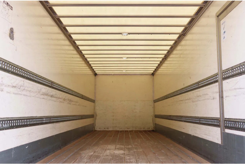 DAF CF 290 FA Bak+ klep Dhollandia 2000 kg - Box truck: picture 4 DAF CF 290 FA Bak+ klep Dhollandia 2000 kg - Box truck: picture 4