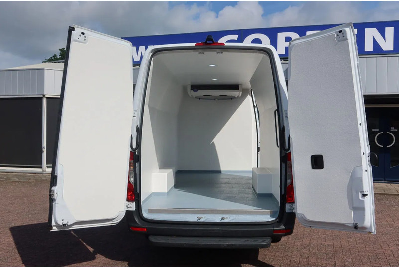 Mercedes-Benz 317 CDI 317 CDI L3/H2 Koel/Vries Automaat - Refrigerated van: picture 3 Mercedes-Benz 317 CDI 317 CDI L3/H2 Koel/Vries Automaat - Refrigerated van: picture 3