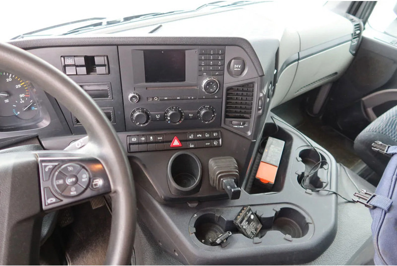 Crane truck Mercedes-Benz ANTOS 2830 Kraanwagen open Laadbak Fassi F295 + FLY-JIB: picture 5 Crane truck Mercedes-Benz ANTOS 2830 Kraanwagen open Laadbak Fassi F295 + FLY-JIB: picture 5