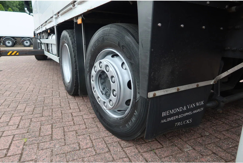 Crane truck Mercedes-Benz ANTOS 2830 Kraanwagen open Laadbak Fassi F295 + FLY-JIB: picture 14 Crane truck Mercedes-Benz ANTOS 2830 Kraanwagen open Laadbak Fassi F295 + FLY-JIB: picture 14