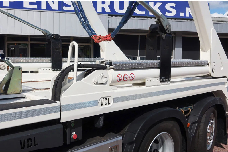 Skip loader truck Volvo FE FE 320 6x2 Portaal VDL Systeem: picture 20