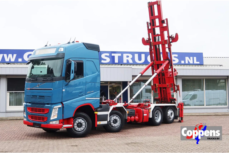 Volvo FH 460 Hooklift 8x2 Haakarm. 3x Steering axle - Cable system truck: picture 1 Volvo FH 460 Hooklift 8x2 Haakarm. 3x Steering axle - Cable system truck: picture 1
