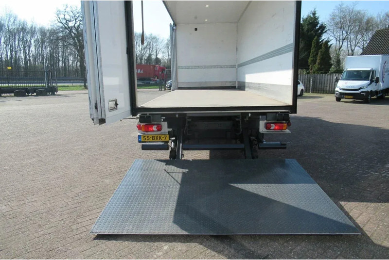 Volvo FL 250 Bakwagen + 6 deuren + Laadklep 2000 kg - Box truck: picture 4 Volvo FL 250 Bakwagen + 6 deuren + Laadklep 2000 kg - Box truck: picture 4