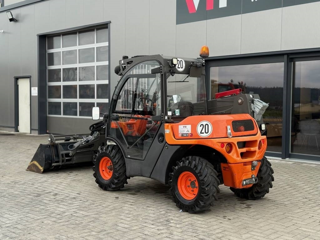 Ausa T 144 - Telescopic handler: picture 4 Ausa T 144 - Telescopic handler: picture 4