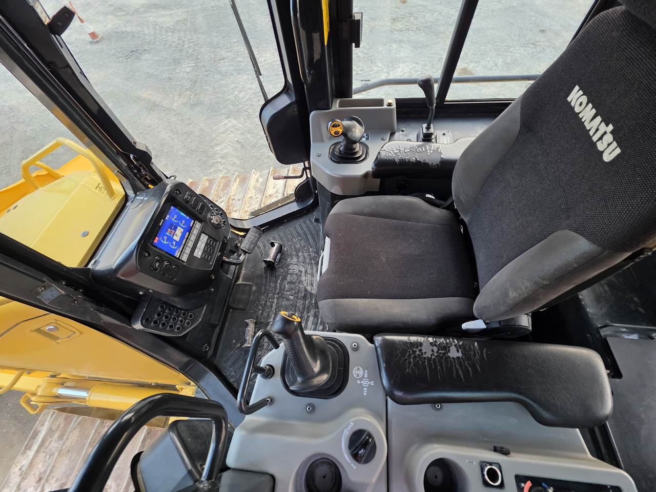 Bulldozer KOMATSU D61PX-24: picture 8 Bulldozer KOMATSU D61PX-24: picture 8