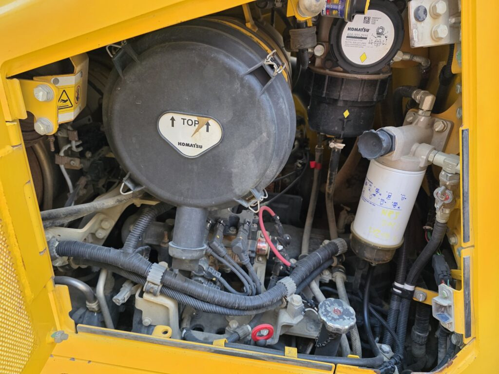KOMATSU D61PX-24 - Bulldozer: picture 5 KOMATSU D61PX-24 - Bulldozer: picture 5
