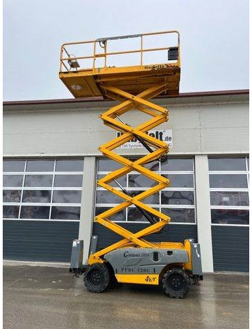 Haulotte Compact 12DX 12m Diesel Scherenarbeitsbühne 4x4 - Scissor lift: picture 2 Haulotte Compact 12DX 12m Diesel Scherenarbeitsbühne 4x4 - Scissor lift: picture 2
