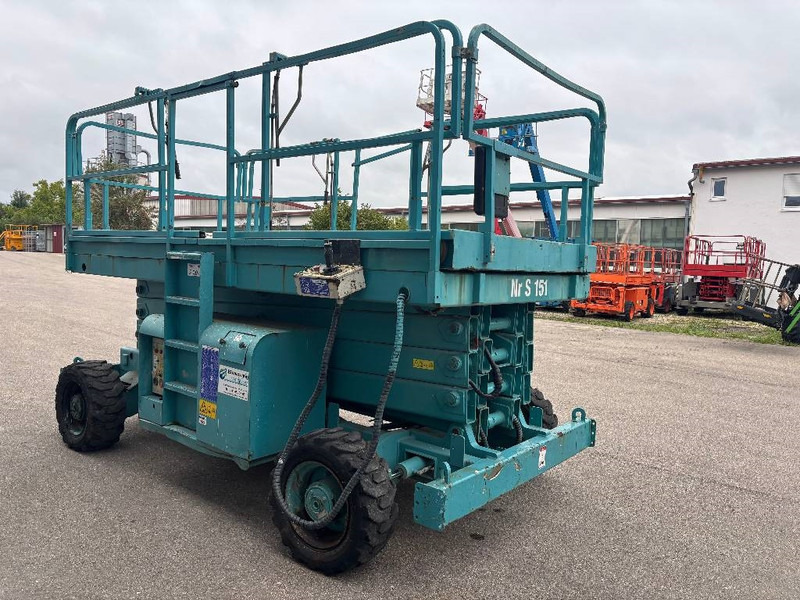 Haulotte H 12 SDX 12m Diesel Scherenarbeitsbühne - Scissor lift: picture 4 Haulotte H 12 SDX 12m Diesel Scherenarbeitsbühne - Scissor lift: picture 4