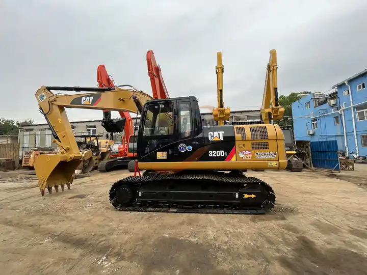 Best Sale Nice Performance Original Japan Second Hand Cat 320d Series Crawler Excavator Cat 320d 320dl 320d2 20ton - Excavator: picture 5 Best Sale Nice Performance Original Japan Second Hand Cat 320d Series Crawler Excavator Cat 320d 320dl 320d2 20ton - Excavator: picture 5