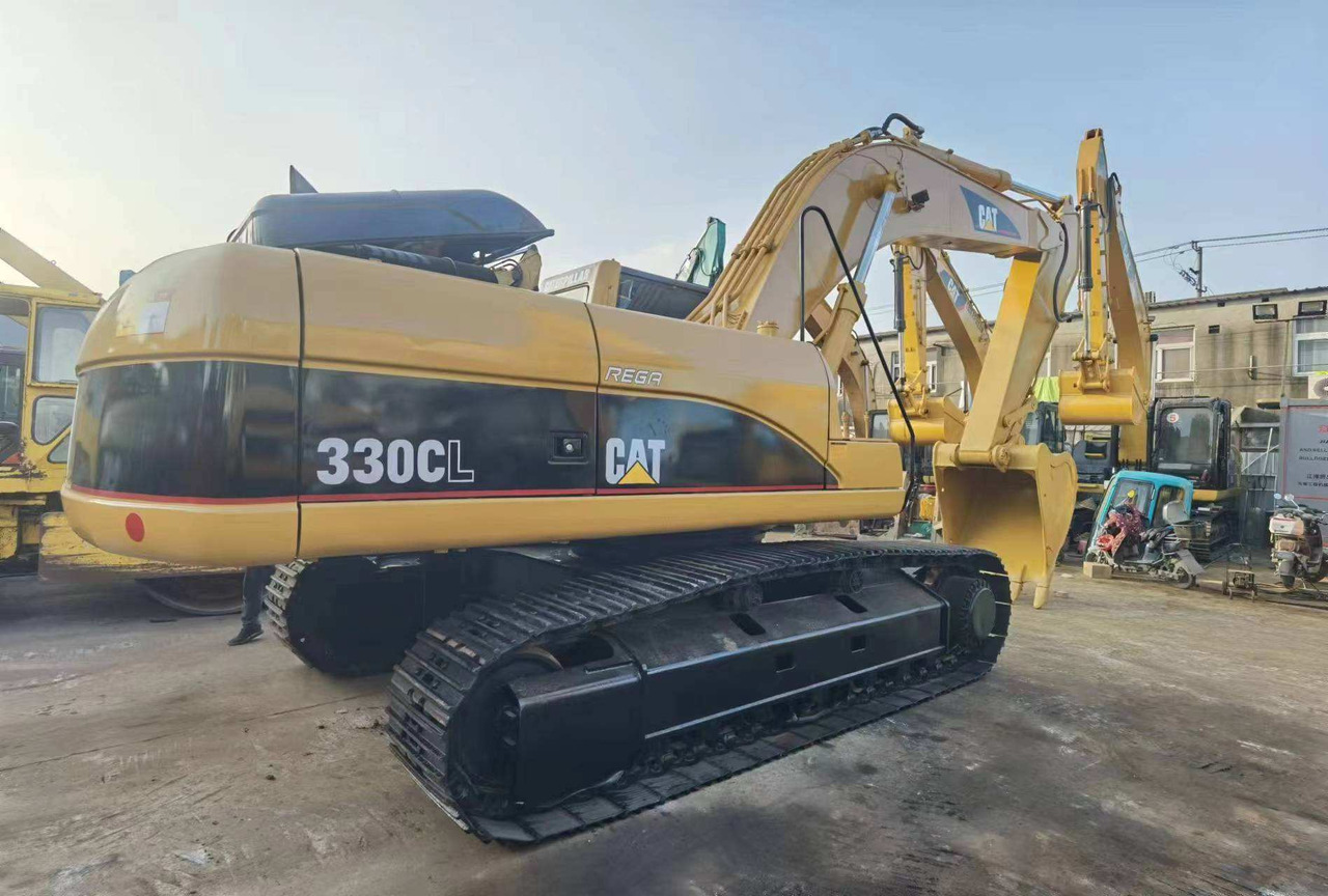 CAT 330C 330D 30Tons excavator Used CAT Excavator - Crawler excavator: picture 3 CAT 330C 330D 30Tons excavator Used CAT Excavator - Crawler excavator: picture 3