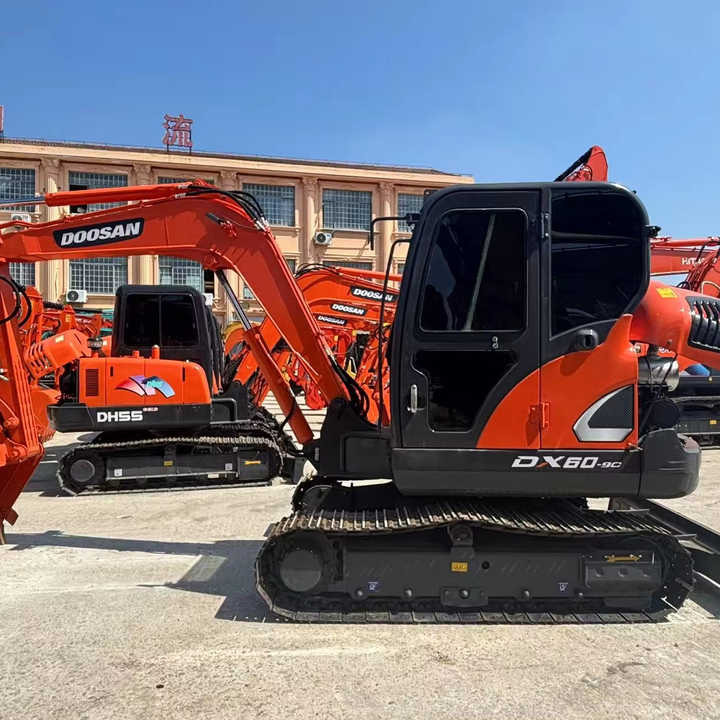 Doosan DX60 DX60-9c DH60-7 DX60W DX80 DX75 DX55 DH35 DH55 Used Mini Excavator Mas Maquinaria Municipal Y Ambiental - Excavator: picture 1 Doosan DX60 DX60-9c DH60-7 DX60W DX80 DX75 DX55 DH35 DH55 Used Mini Excavator Mas Maquinaria Municipal Y Ambiental - Excavator: picture 1
