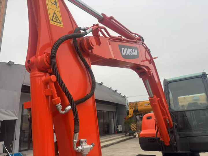 Doosan DX60 DX60-9c DH60-7 DX60W DX80 DX75 DX55 DH35 DH55 Used Mini Excavator Mas Maquinaria Municipal Y Ambiental - Excavator: picture 4 Doosan DX60 DX60-9c DH60-7 DX60W DX80 DX75 DX55 DH35 DH55 Used Mini Excavator Mas Maquinaria Municipal Y Ambiental - Excavator: picture 4