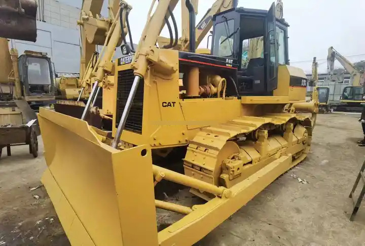 Bulldozer Good Price Used Bulldozer Cat D6G Second hand Caterpillar D6G D7G D7R D8R In Stock earth-moving machinery On Sale: picture 6 Bulldozer Good Price Used Bulldozer Cat D6G Second hand Caterpillar D6G D7G D7R D8R In Stock earth-moving machinery On Sale: picture 6
