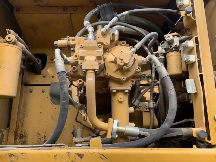 Heavy Cat Mining Excavator Cat 349d, 340d, 345D, 336D Excellent Secondhand Excavator in Shanghai - Excavator: picture 5 Heavy Cat Mining Excavator Cat 349d, 340d, 345D, 336D Excellent Secondhand Excavator in Shanghai - Excavator: picture 5