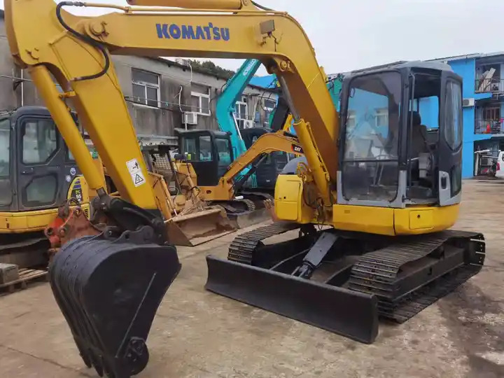 Japan Surplus Backhoe Excavator Komatsu Pc78us Pc60 Tracked Excavator With Blade Dozer For The Philippines in Shanghai - Crawler excavator: picture 4 Japan Surplus Backhoe Excavator Komatsu Pc78us Pc60 Tracked Excavator With Blade Dozer For The Philippines in Shanghai - Crawler excavator: picture 4